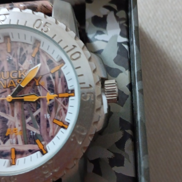 Duck Dynasty watch NWT - Picture 4 of 5